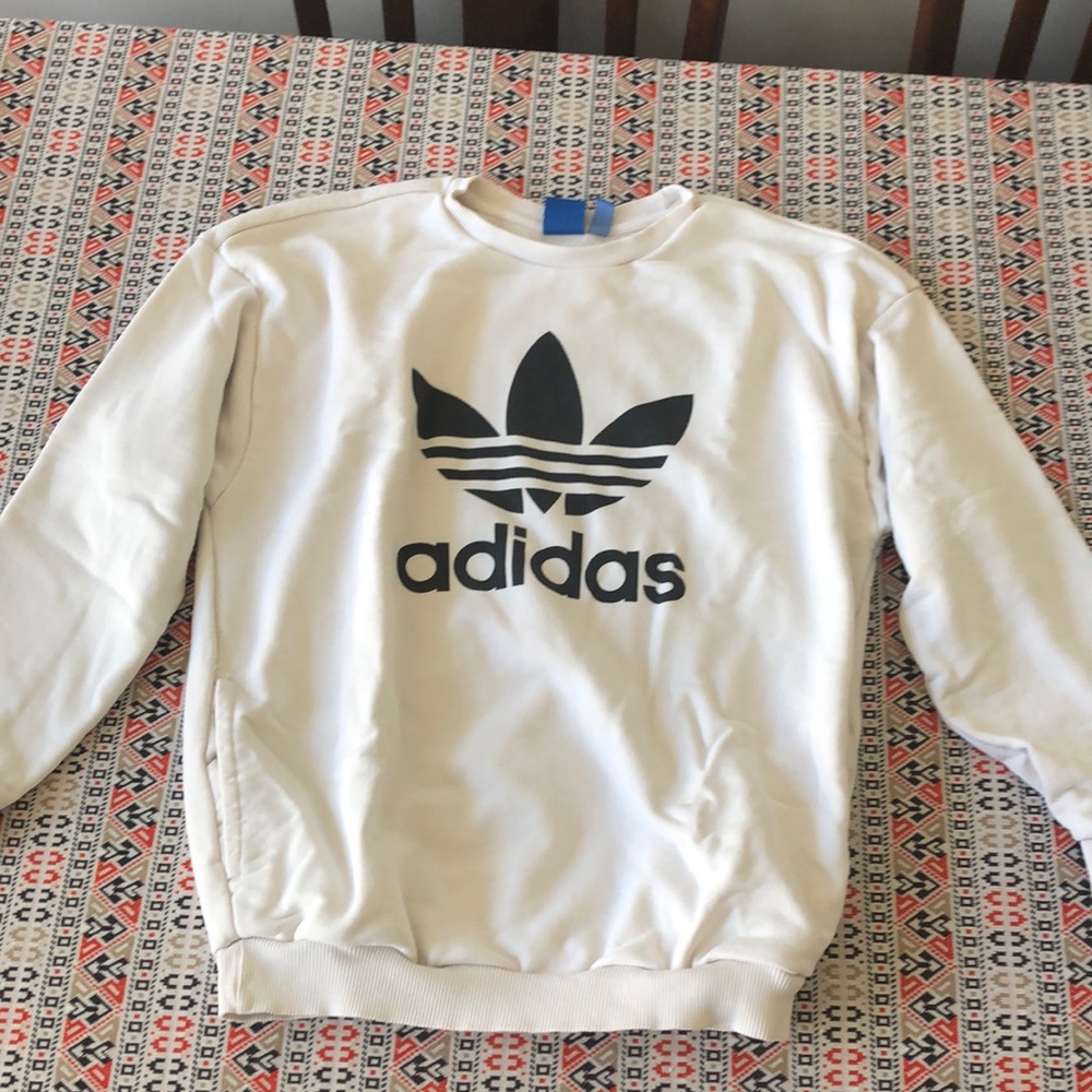 Adidas size small off white sweatshirt with pockets